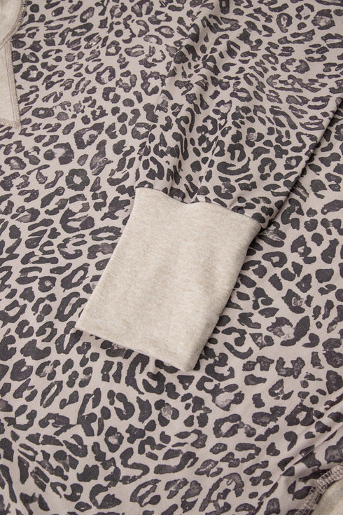 Relaxed Animal Print V Notch Pullover Sweatshirt