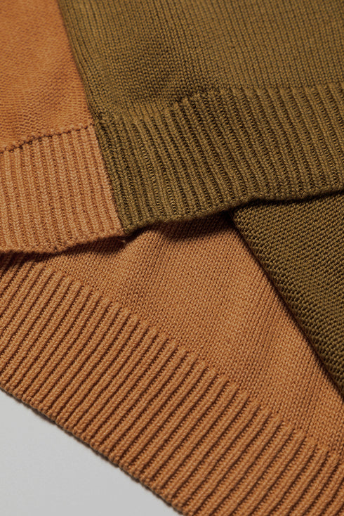Relaxed Exposed Seam Balloon Sleeve Knit Sweater