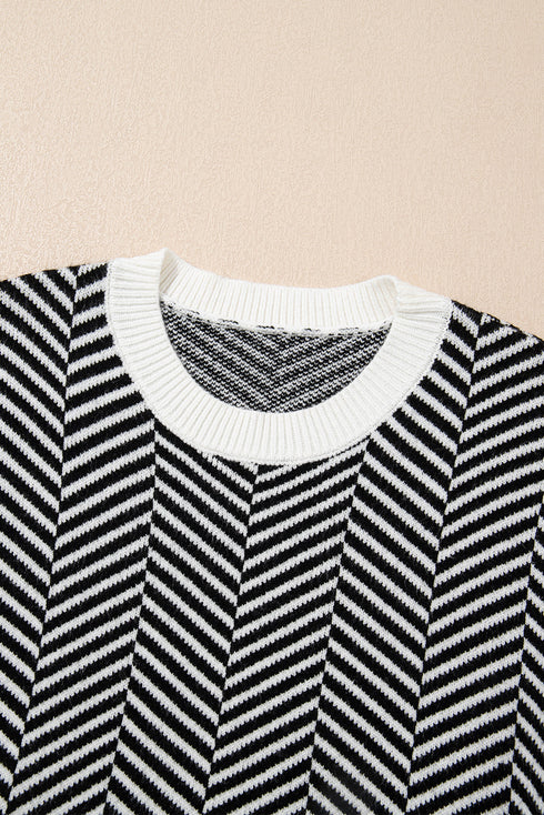 Relaxed Fit Chevron Pattern Crew Neck Sweater