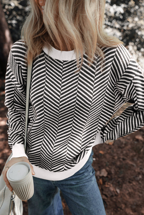 Relaxed Fit Chevron Pattern Crew Neck Sweater