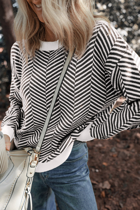 Relaxed Fit Chevron Pattern Crew Neck Sweater