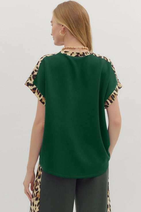 Relaxed Fit Leopard Print Accent Round Neck T Shirt
