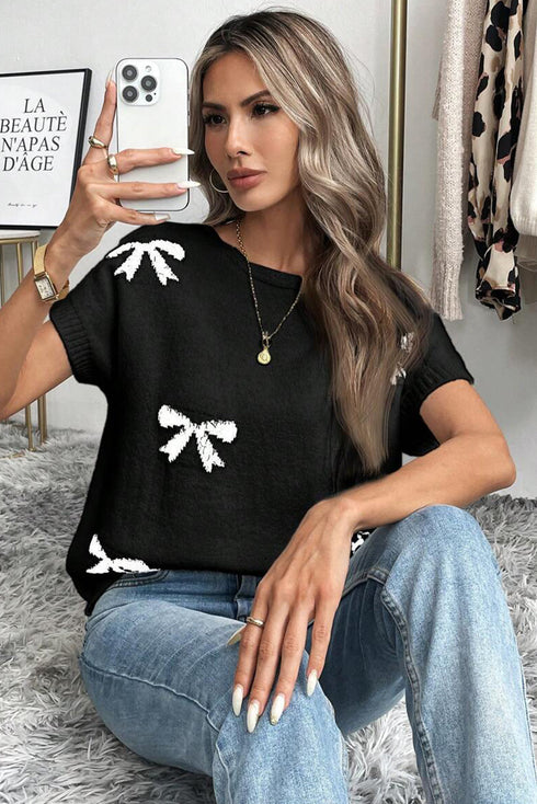 Relaxed Fit Short Sleeve Bow Motif Knit Sweater