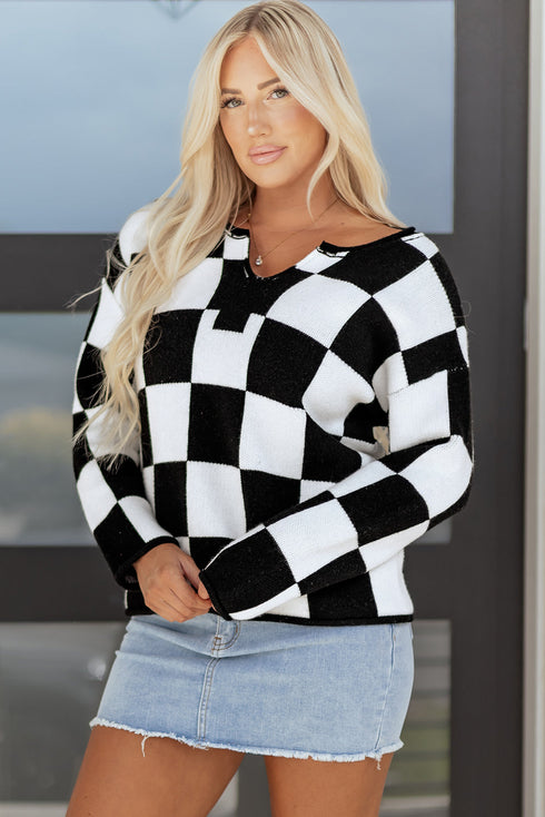Relaxed Geometric Check Pattern V Neck Sweater