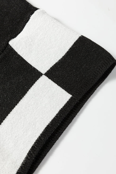 Relaxed Geometric Check Short Sleeve Knit Sweater