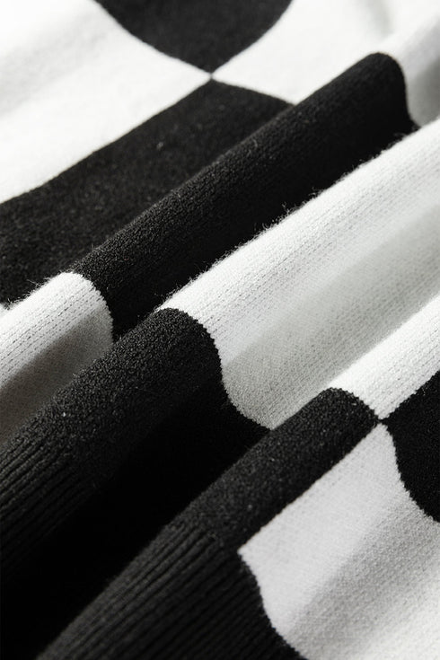 Relaxed Geometric Check Short Sleeve Knit Sweater