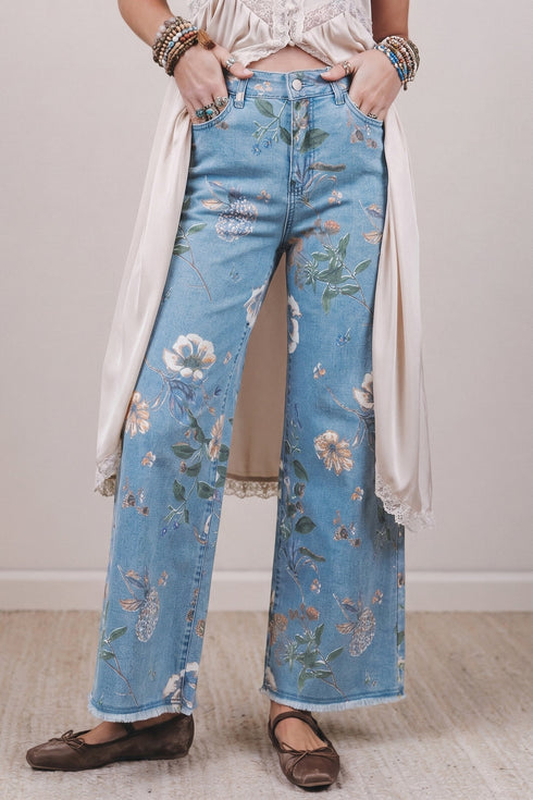 Retro All Over Floral Print Frayed Hem Denim Jeans