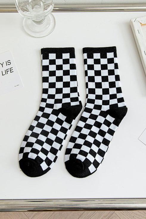 Retro Inspired Checkerboard Print Knit Tube Socks