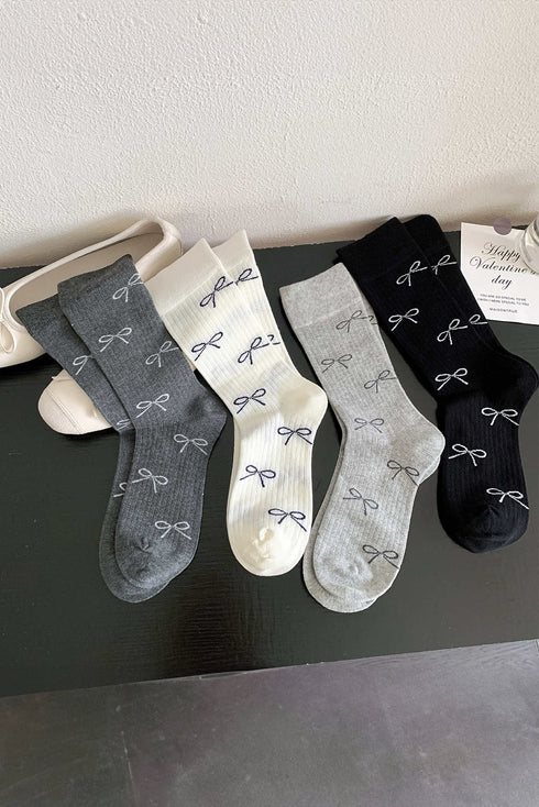 Ribbed Knit Crew Socks With Bow Print Detail