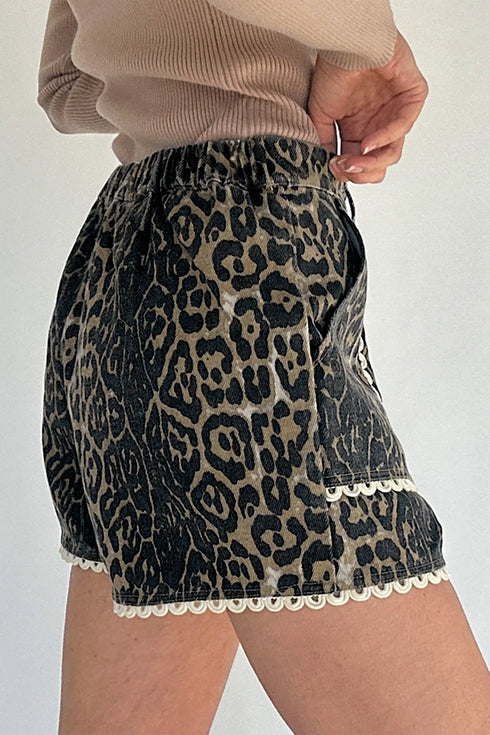 Scalloped Rick Rack Trim Leopard Print Denim Shorts