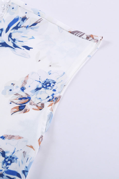 Scalloped Trim V Neck Short Sleeve Floral Pattern Top