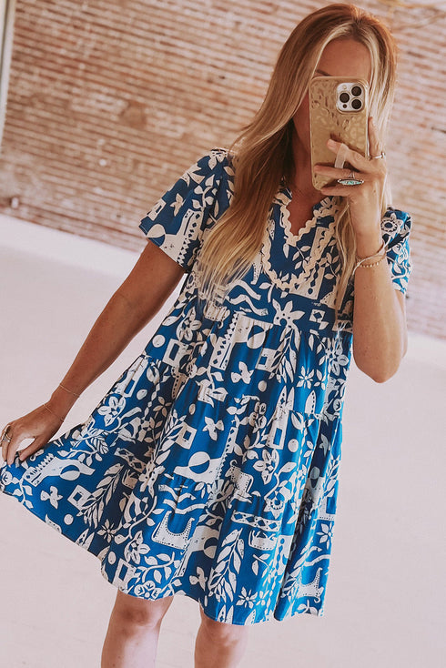 Scalloped V Neck Tiered Illustrative Print Dress