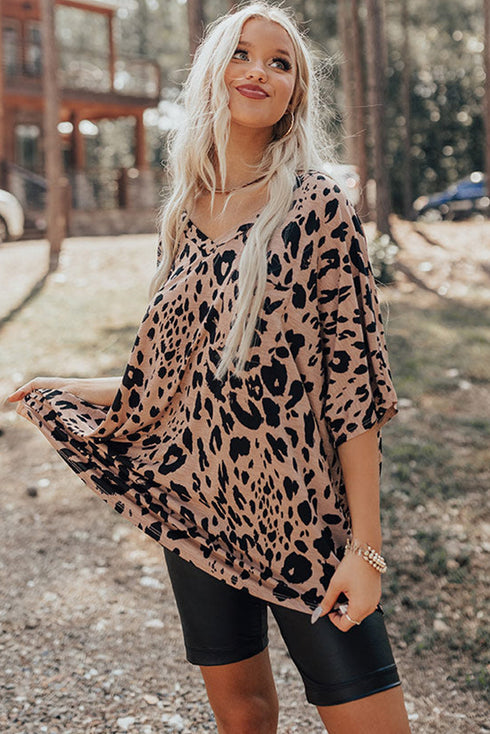 Soft Knit Leopard Print Pocket Detail V Neck Top