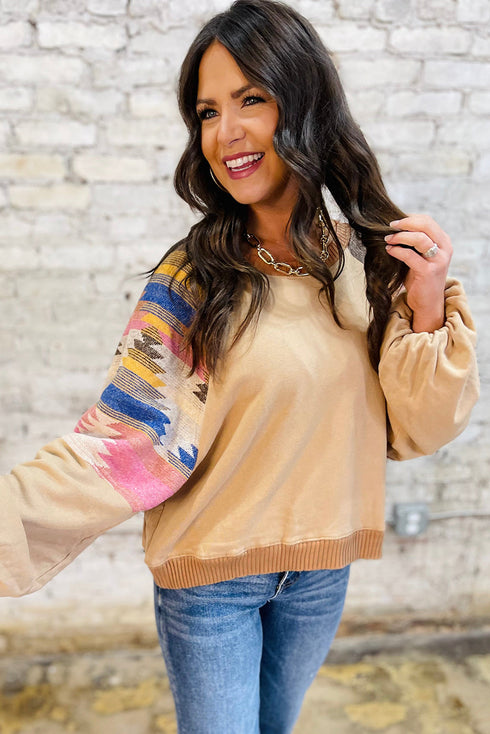 Soft Knit Raglan Sleeve Geometric Print Pullover Sweatshirt