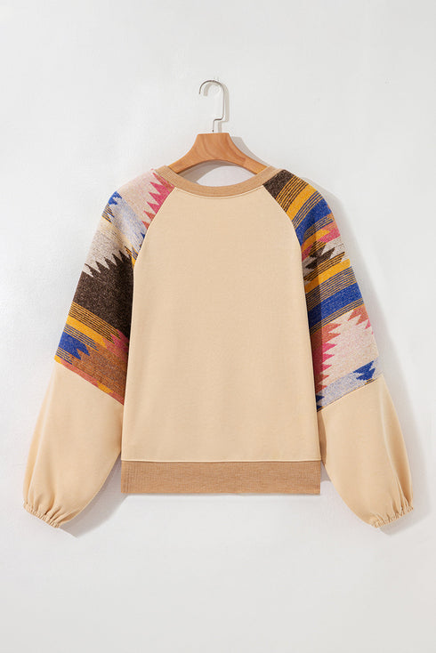 Soft Knit Raglan Sleeve Geometric Print Pullover Sweatshirt