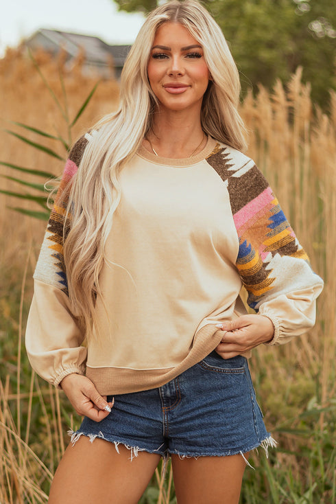 Soft Knit Raglan Sleeve Geometric Print Pullover Sweatshirt