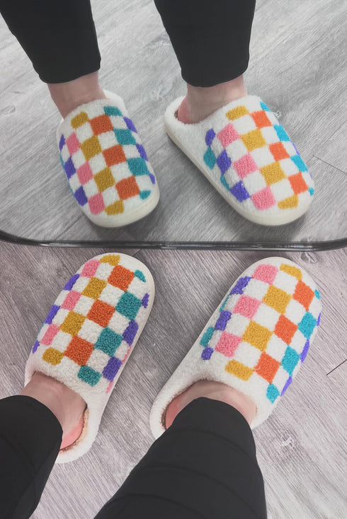 Soft Plush Checkered Round Toe House Slippers