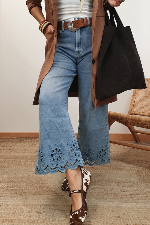 Solid High Waist Embroidered Cropped Wide Leg Jeans