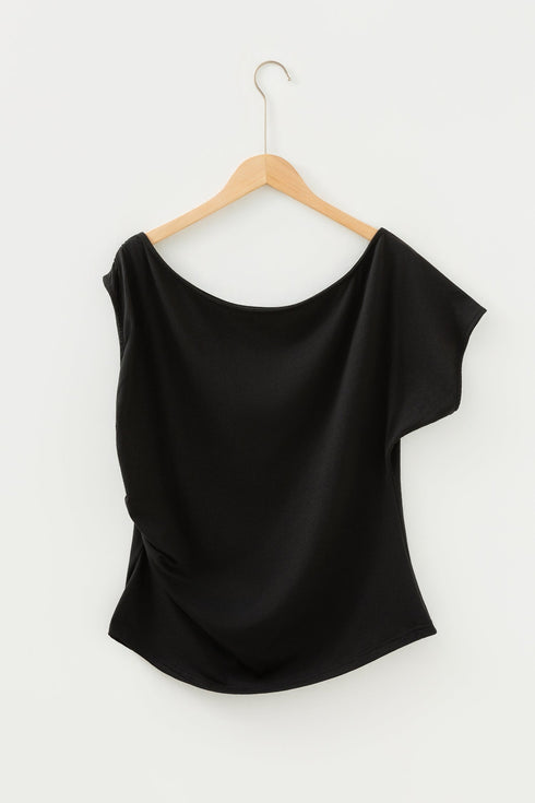 Solid Modern Asymmetrical Neckline Short Sleeve Top