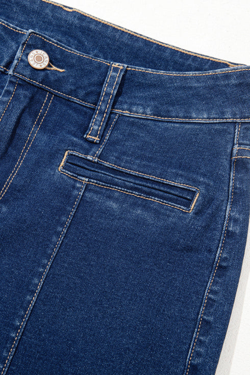 Solid Washed Center Seam Straight Leg Jeans