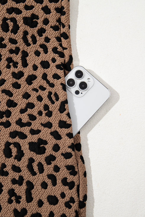Sophisticated Leopard Print V Neck Sleeveless Colla Mini Dress