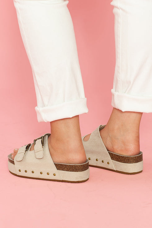 Suede Texture Wide Strap Buckle Decor Slide Slippers