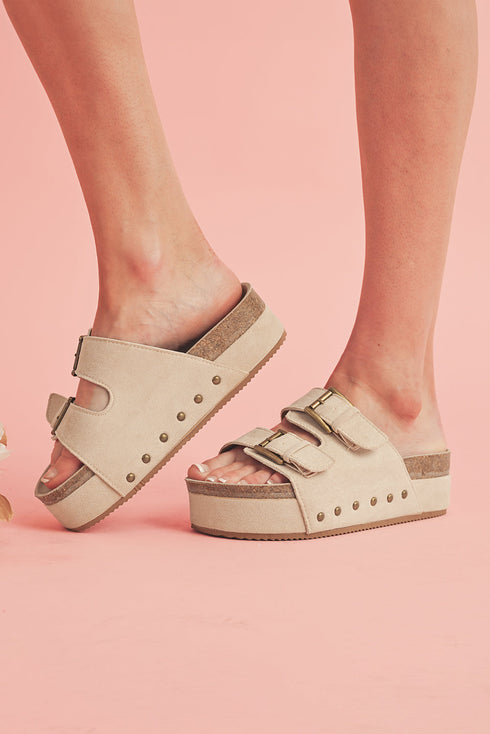 Suede Texture Wide Strap Buckle Decor Slide Slippers