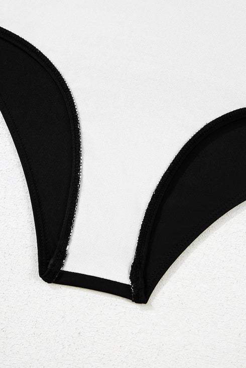 Sweetheart Neckline Twist Front Cutout One Piece Swimsuit