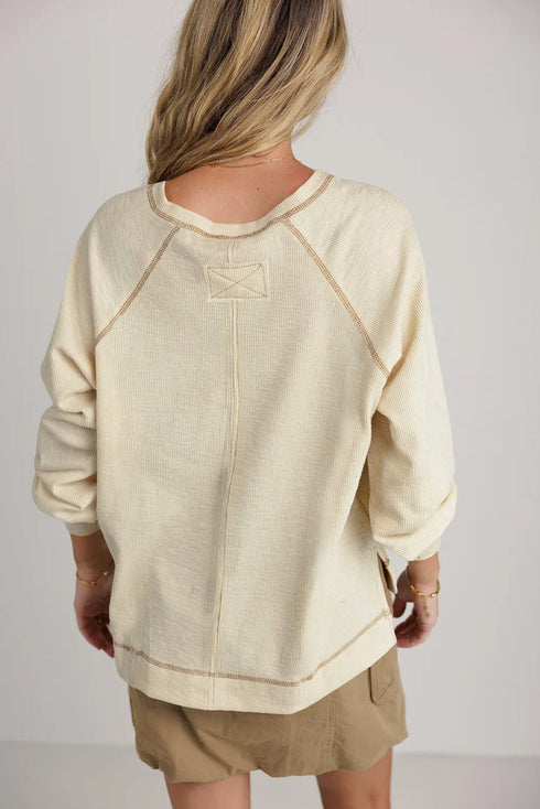 Textured Knit V Neck Exposed Seam Pullover Top