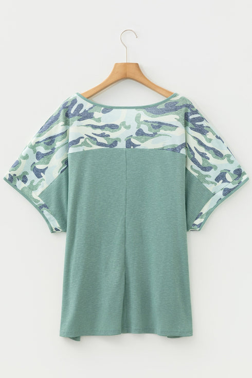 Textured Ribbed Camouflage Patchwork V Neck Tee