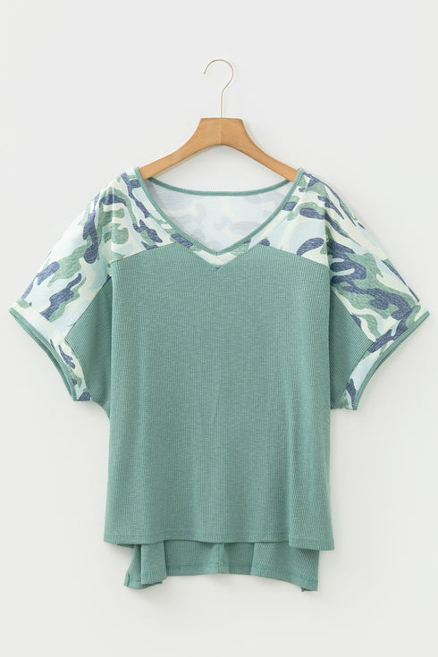 Textured Ribbed Camouflage Patchwork V Neck Tee