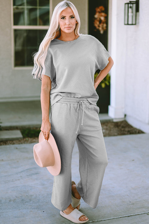 Textured Solid Loose Fit Wide Leg Pant Set