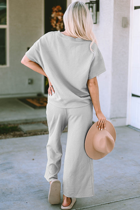 Textured Solid Loose Fit Wide Leg Pant Set