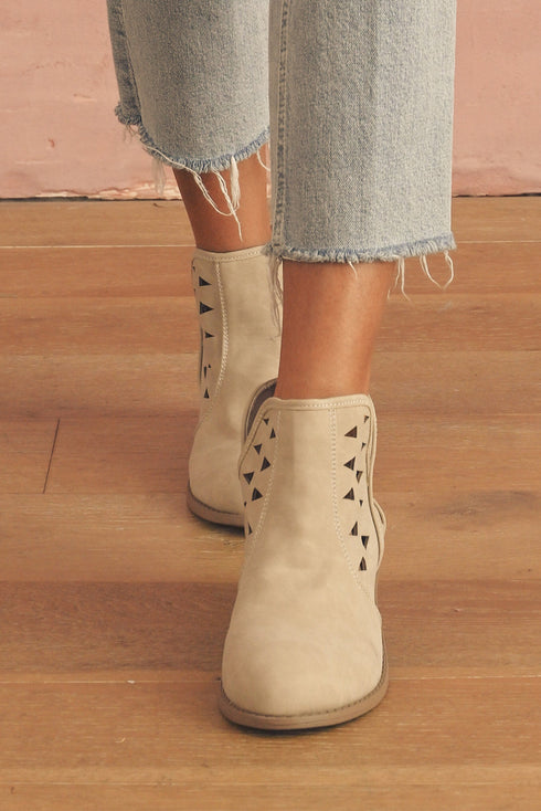 Western Faux Suede Pointed Toe Cut Out Ankle Boots