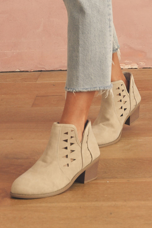 Western Faux Suede Pointed Toe Cut Out Ankle Boots