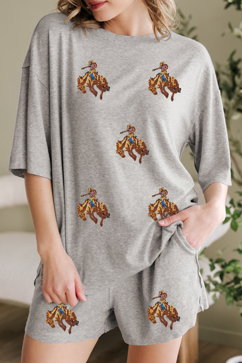 Western Pattern Patched Tee And Pocketed Shorts Graphic Set