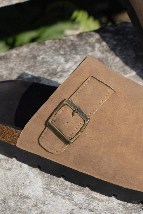 Western Suede Texture Buckle Strap Slip On Clog Slippers
