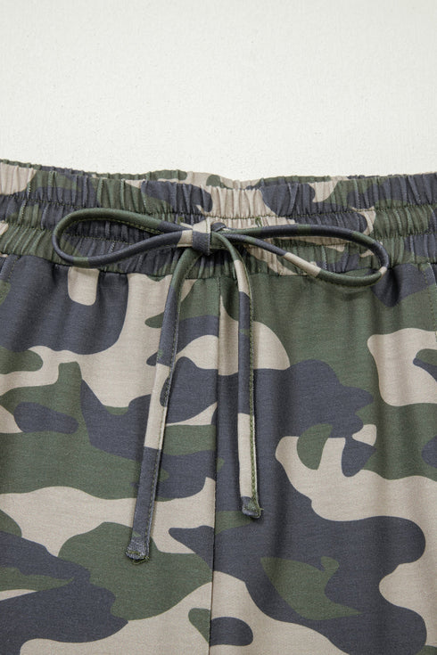 Western Utility Camo Print Tie Waist Pocket Shorts